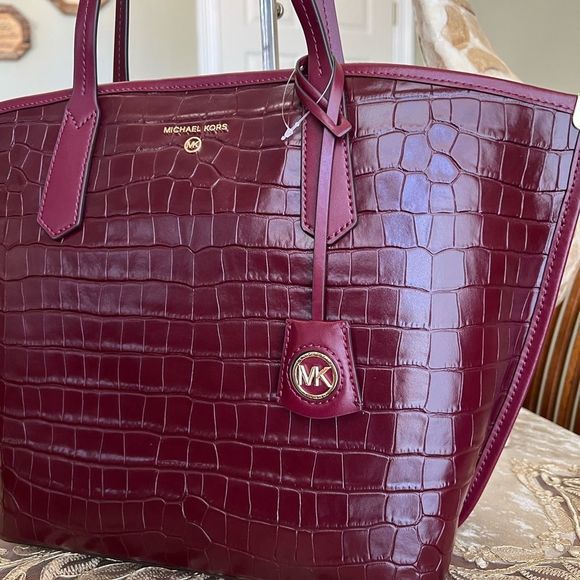 Michael Kors LG tote - Picture 3 of 11